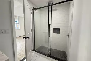 33 Jarrold St, Kingston, NY 12401 - Photo 6