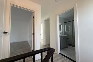 33 Jarrold St, Kingston, NY 12401 - Photo 8