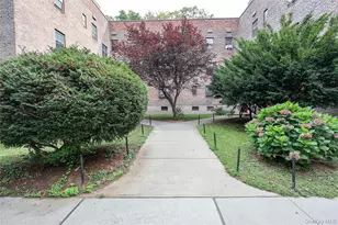 144-30 78th Rd, Flushing, NY 11367 - Photo 2