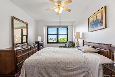 3850 Sedgwick Avenue #11A, Bronx, NY 10463 - Photo 12