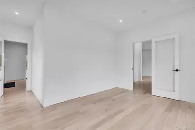 1726 Tower Court, Mohegan Lake, NY 10547 - Photo 6