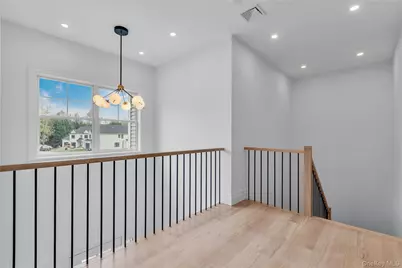 1726 Tower Court, Mohegan Lake, NY 10547 - Photo 14