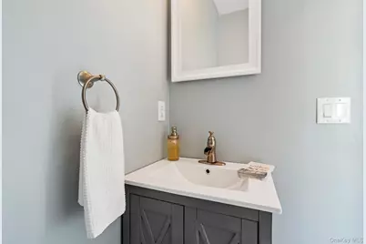 42 Colonial Avenue, Warwick, NY 10990 - Photo 22