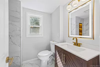 24 Laura Drive, Centereach, NY 11720 - Photo 20