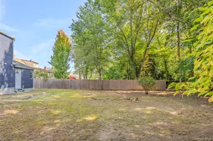 24 Laura Dr, Centereach, NY 11720 - Photo 34