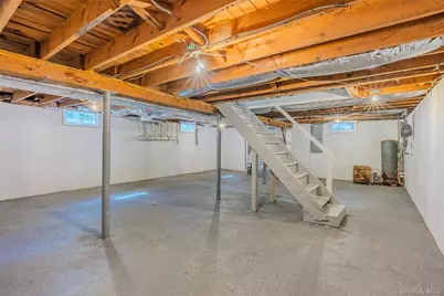 24 Laura Drive, Centereach, NY 11720 - Photo 28