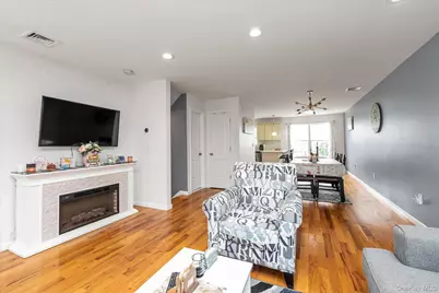 142 S Franklin Street, Hempstead, NY 11550 - Photo 6