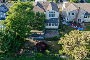330 Harbor Dr, Long Beach, NY 11561 - Photo 14
