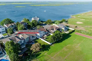 330 Harbor Dr, Long Beach, NY 11561 - Photo 18