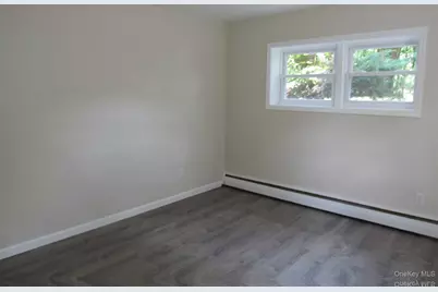 1425 Route 82 #B, Hopewell Junction, NY 12533 - Photo 12