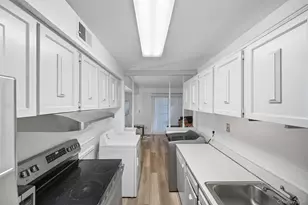 24 Wooded Way, Calverton, NY 11933 - Photo 6