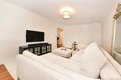 106 S Village Avenue #1D, Rockville Centre, NY 11572 - Photo 10