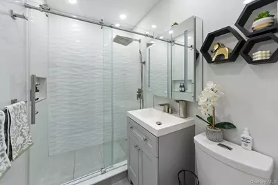 5 Sadore Lane #5P, Yonkers, NY 10710 - Photo 12