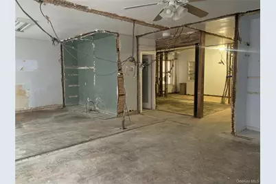 8020 Broadway, Elmhurst, NY 11373 - Photo 4