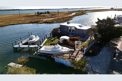 714 Riviera Drive, Mastic Beach, NY 11951 - Photo 38