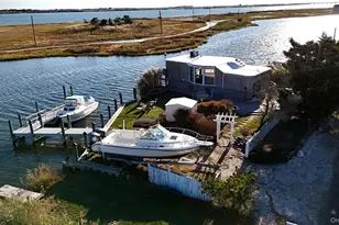 714 Riviera Dr, Mastic Beach, NY 11951 - Photo 38