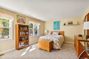 204 Williamsburg Dr, Mahopac, NY 10541 - Photo 14