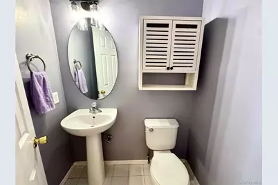 87 Kettles Lane, Medford, NY 11763 - Photo 8