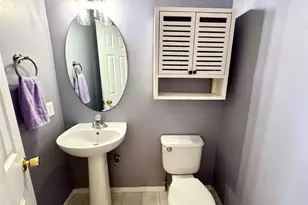 87 Kettles Ln, Medford, NY 11763 - Photo 8