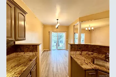 87 Kettles Lane, Medford, NY 11763 - Photo 12