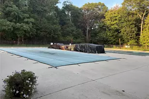 87 Kettles Ln, Medford, NY 11763 - Photo 22