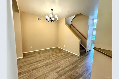 87 Kettles Lane, Medford, NY 11763 - Photo 10