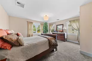 33 Robbins Ave, Babylon, NY 11702 - Photo 16