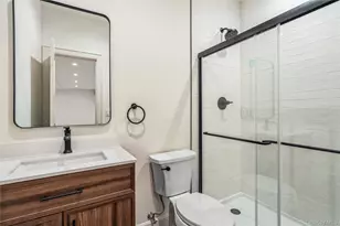 908 Maple Ln, East Meadow, NY 11554 - Photo 24