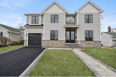 908 Maple Lane, East Meadow, NY 11554 - Photo 4