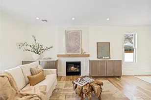 908 Maple Ln, East Meadow, NY 11554 - Photo 10