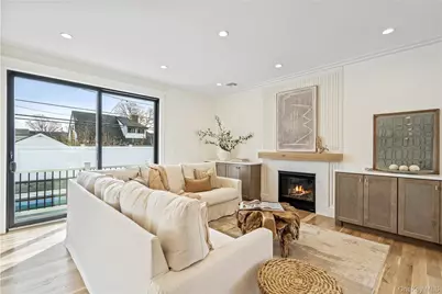 908 Maple Lane, East Meadow, NY 11554 - Photo 12