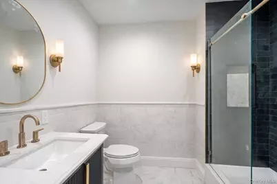 908 Maple Lane, East Meadow, NY 11554 - Photo 28