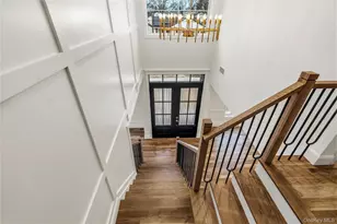 908 Maple Ln, East Meadow, NY 11554 - Photo 14