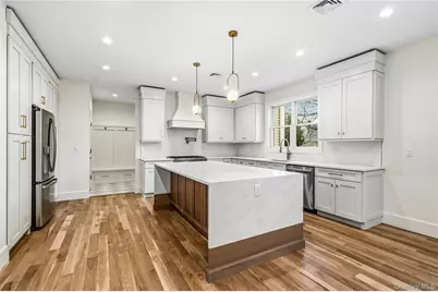 908 Maple Lane, East Meadow, NY 11554 - Photo 6