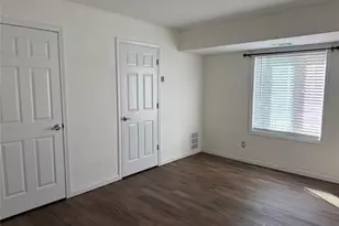 15 Denver Ct, Coram, NY 11727 - Photo 10