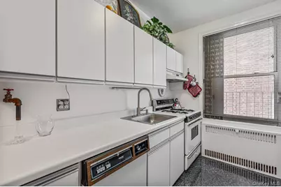 111-15 75th Avenue #6G, Forest Hills, NY 11375 - Photo 8