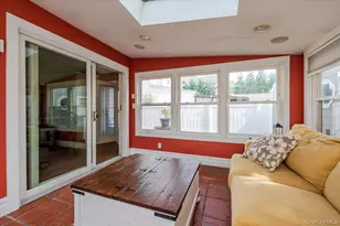 99 W Cortland Ave, Oceanside, NY 11572 - Photo 12