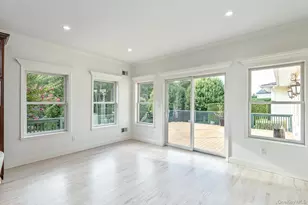 32 Sycamore Dr, East Moriches, NY 11940 - Photo 18