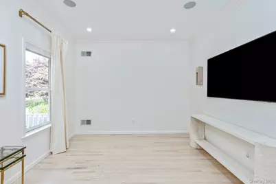 32 Sycamore Drive, East Moriches, NY 11940 - Photo 26