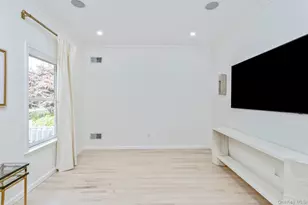 32 Sycamore Dr, East Moriches, NY 11940 - Photo 26