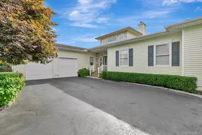 32 Sycamore Drive, East Moriches, NY 11940 - Photo 6