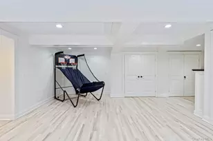 32 Sycamore Dr, East Moriches, NY 11940 - Photo 32