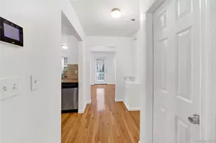 752 Pelham Rd, New Rochelle, NY 10805 - Photo 26