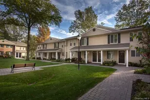 26 Country Club Dr, Coram, NY 11727 - Photo 2