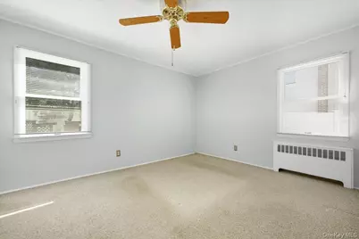 2846 Walter Road, Wantagh, NY 11793 - Photo 12