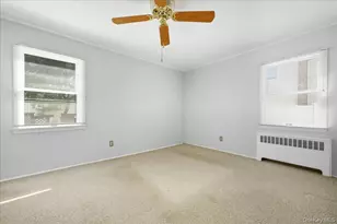 2846 Walter Rd, Wantagh, NY 11793 - Photo 12