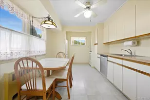 2846 Walter Rd, Wantagh, NY 11793 - Photo 8