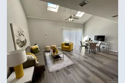 111 Horizon View Drive #111, Farmingville, NY 11738 - Photo 10