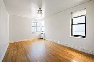 306 E Mosholu Pkwy S, Bronx, NY 10458 - Photo 4