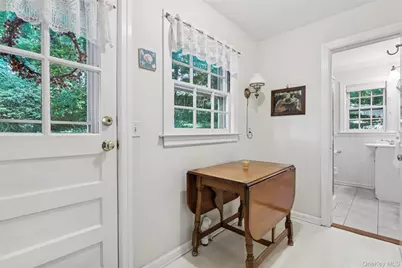 3 Soundview Drive, Huntington, NY 11743 - Photo 12